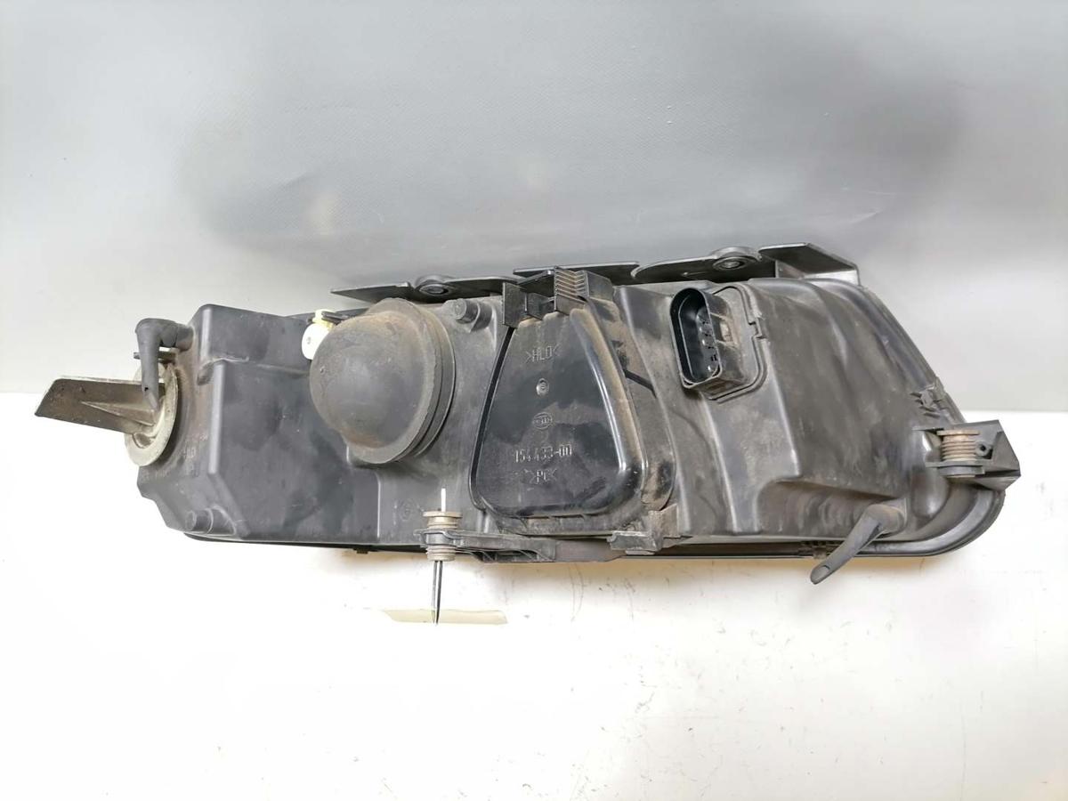 VW Passat 3BG original Scheinwerfer links Halogen BJ01